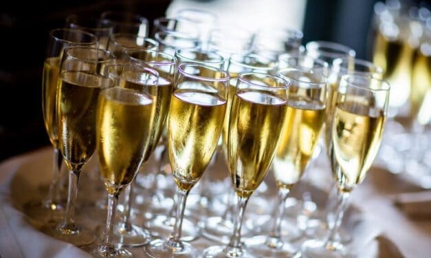 The 9 Most Popular Types of Sparkling Wine