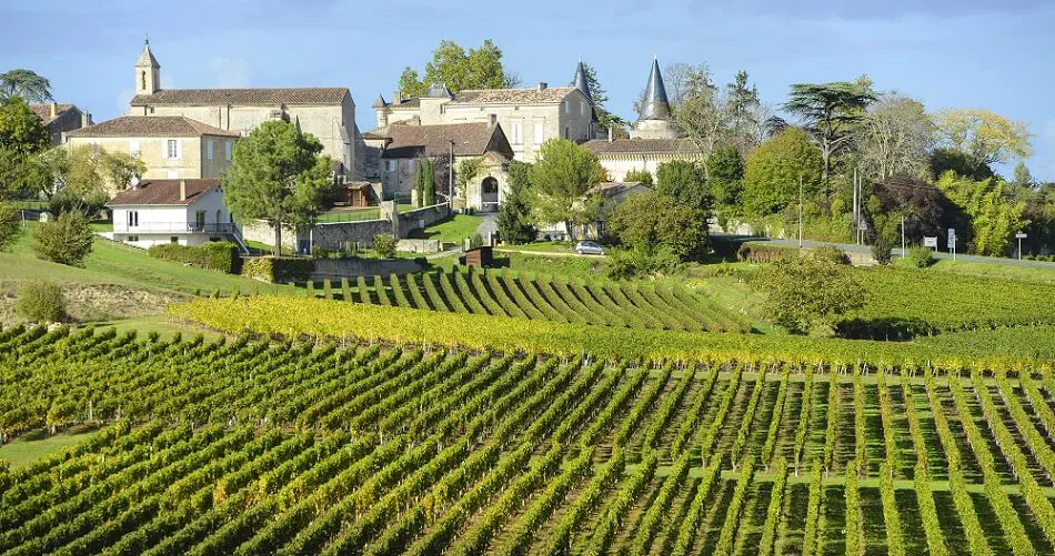 Bordeaux_Saint_Emillion_Region Village of St. Emillion in the Bordeaux Region