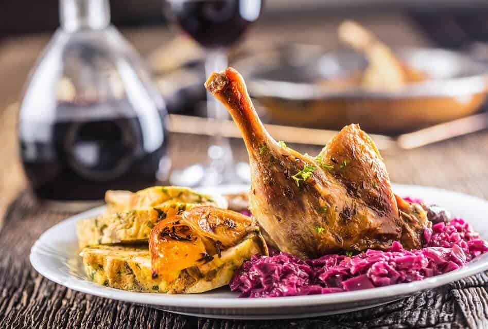 How to Create a Delicious Duck and Wine Pairing