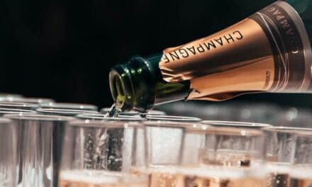 The Complete Guide to Champagne Sparkling Wines